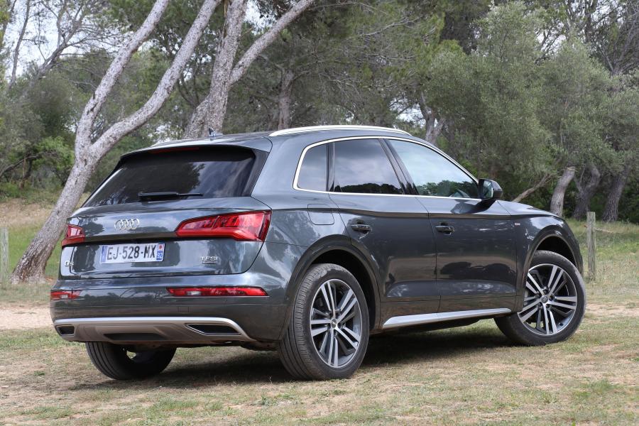  Audi Q5 TFSI Quattro S-Line 2016 года  (WW) (фото 108 из 110)